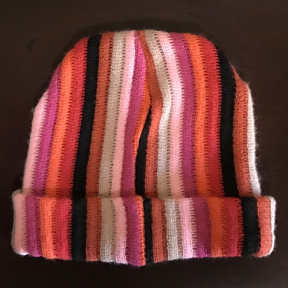Striped Beanie/cap/hat from Dillards - NWOT - Picture 11 of 12